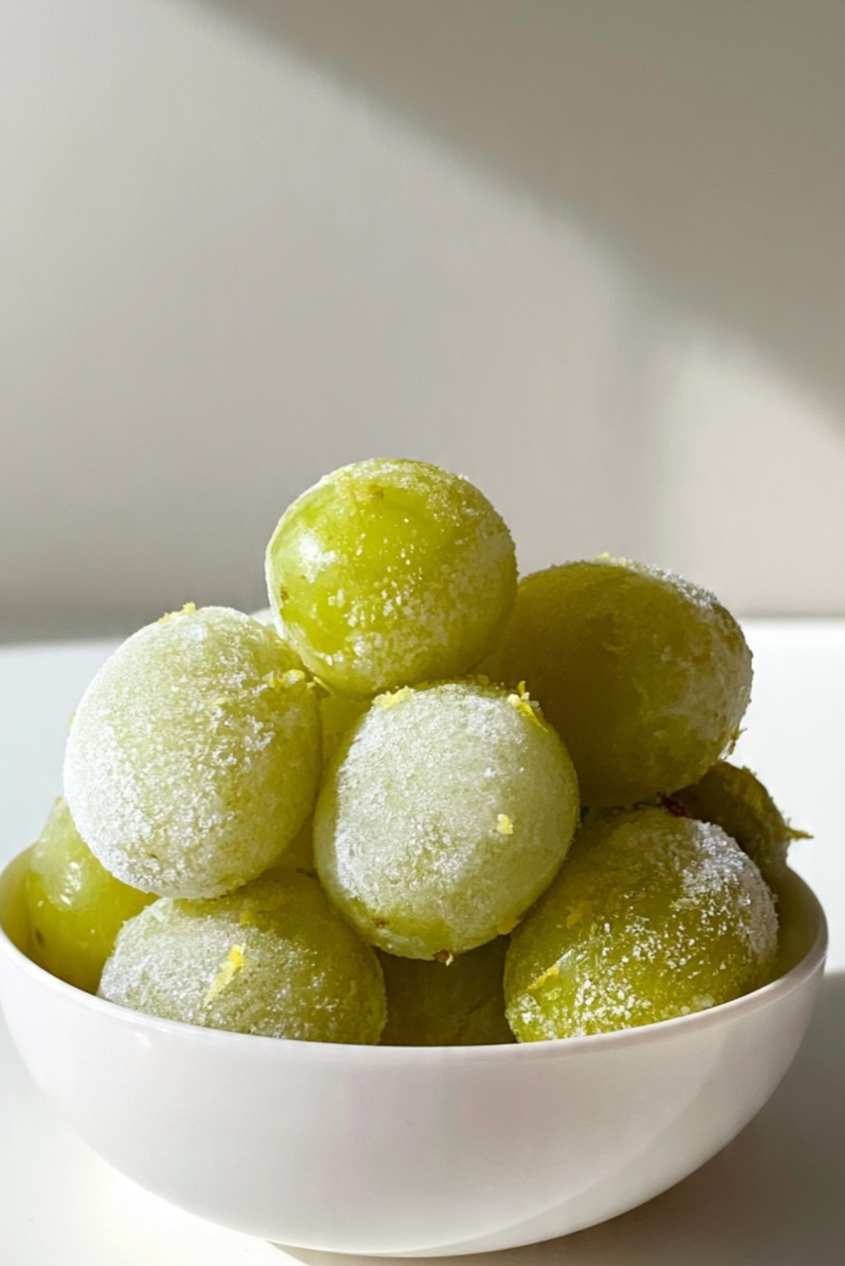 Frozen Lemon Grapes