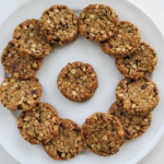 2-Ingredient Banana Oat Cookies